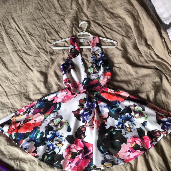 Cocktail dress from Bebe barely used - Picture 2 of 5